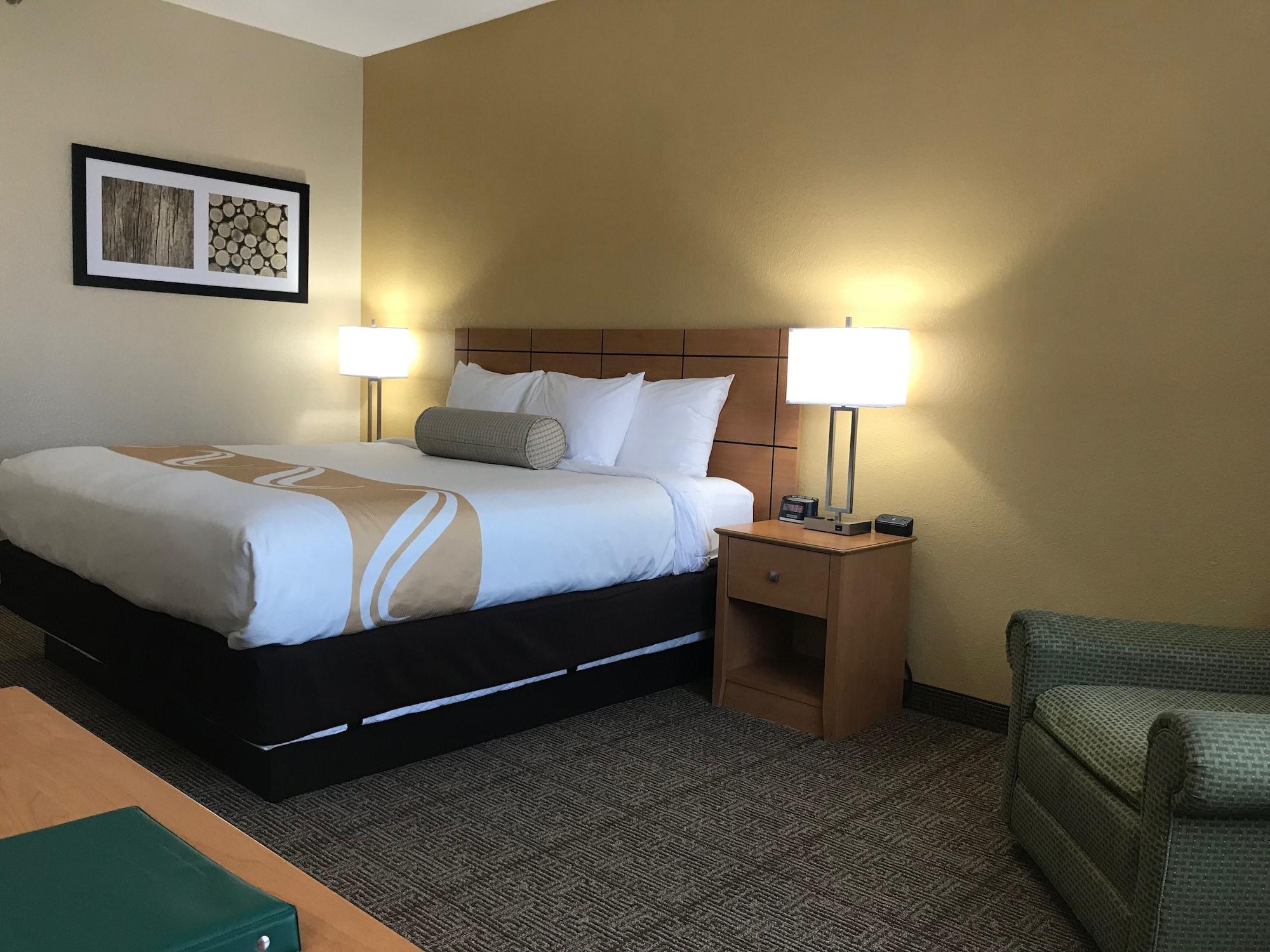 Quality Inn & Suites Springfield Southwest Near I-72 Extérieur photo