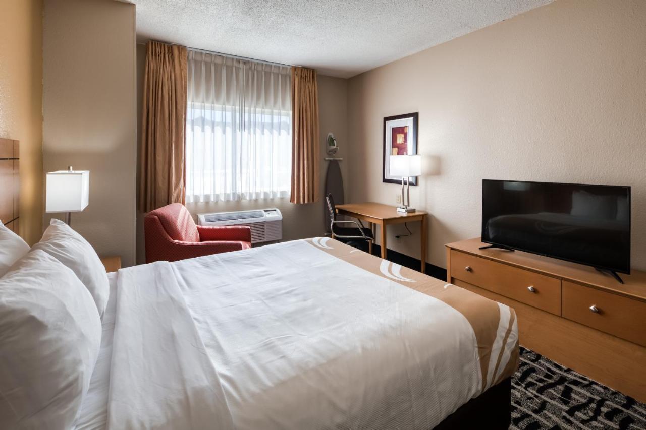 Quality Inn & Suites Springfield Southwest Near I-72 Extérieur photo
