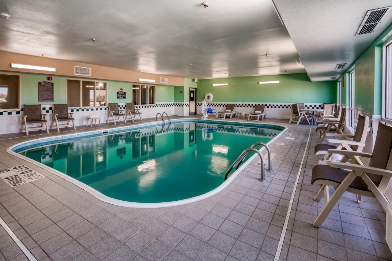 Quality Inn & Suites Springfield Southwest Near I-72 Extérieur photo