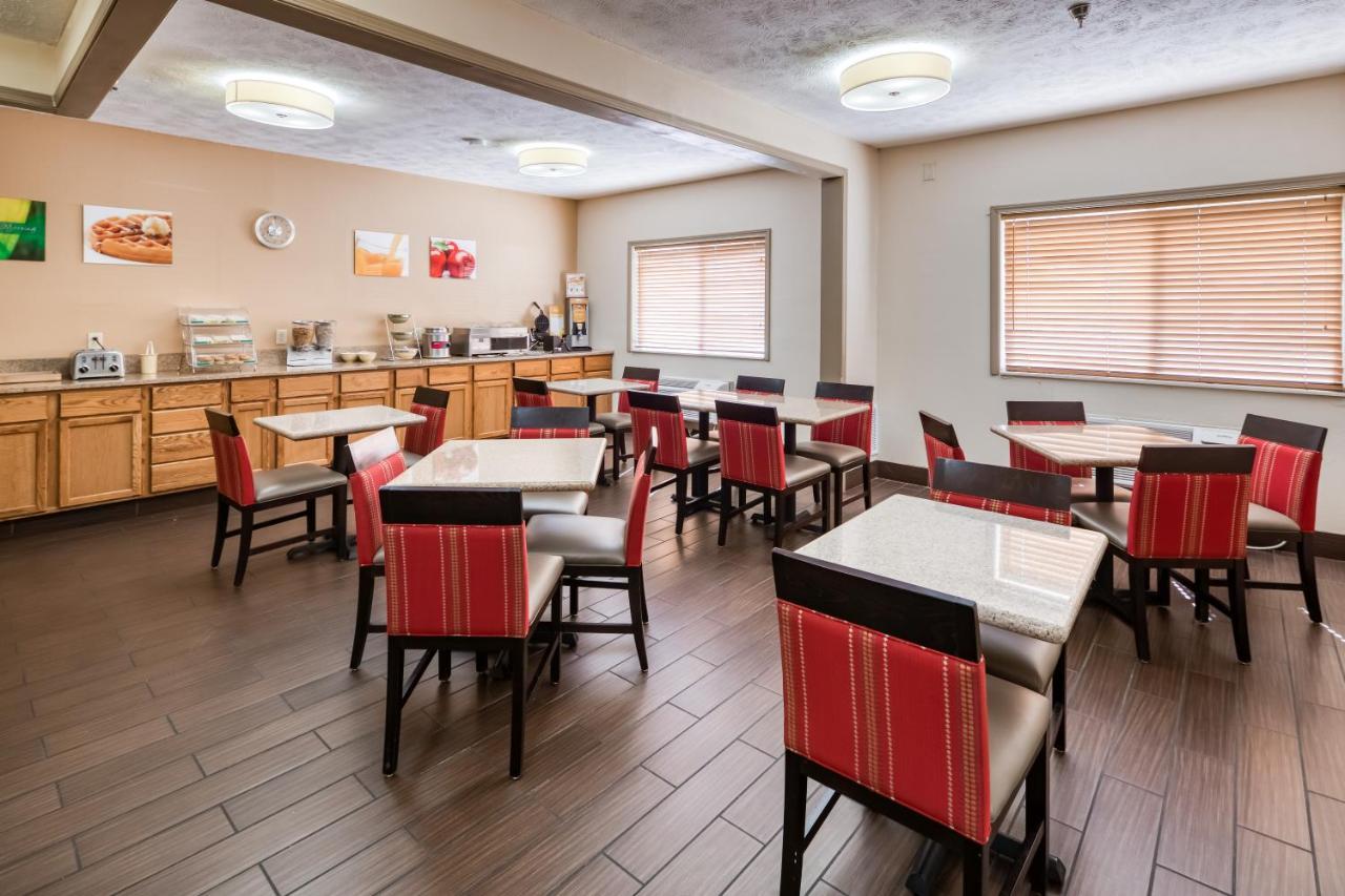Quality Inn & Suites Springfield Southwest Near I-72 Extérieur photo