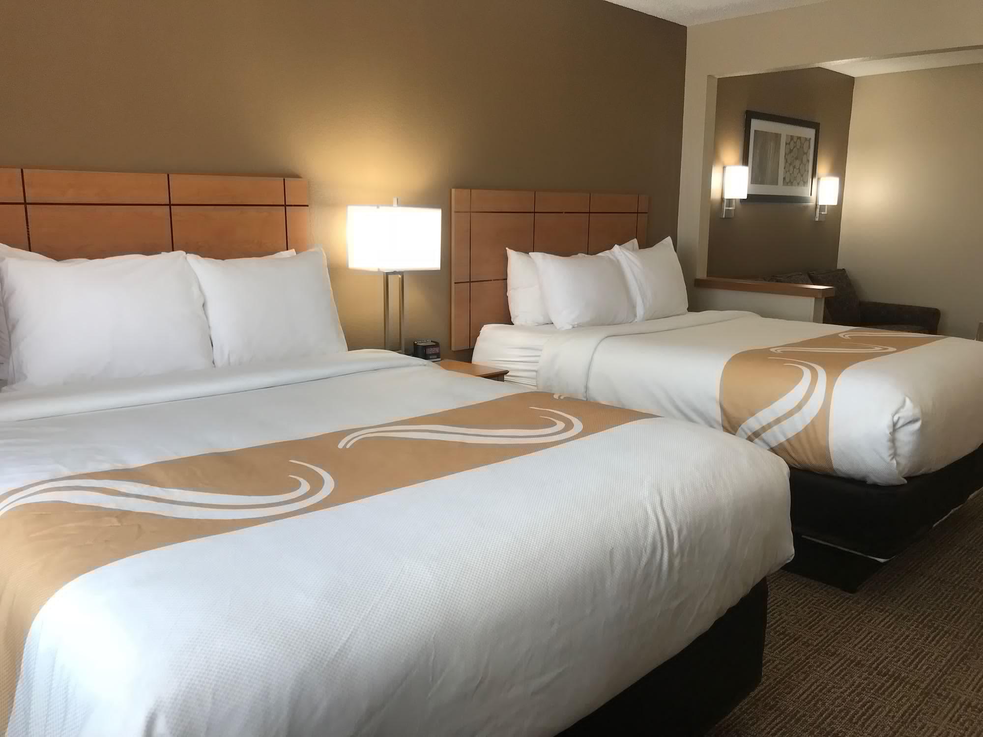 Quality Inn & Suites Springfield Southwest Near I-72 Extérieur photo