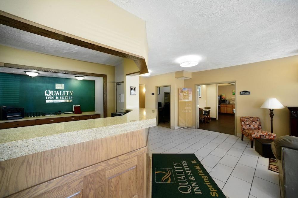 Quality Inn & Suites Springfield Southwest Near I-72 Extérieur photo