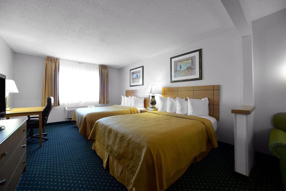 Quality Inn & Suites Springfield Southwest Near I-72 Extérieur photo