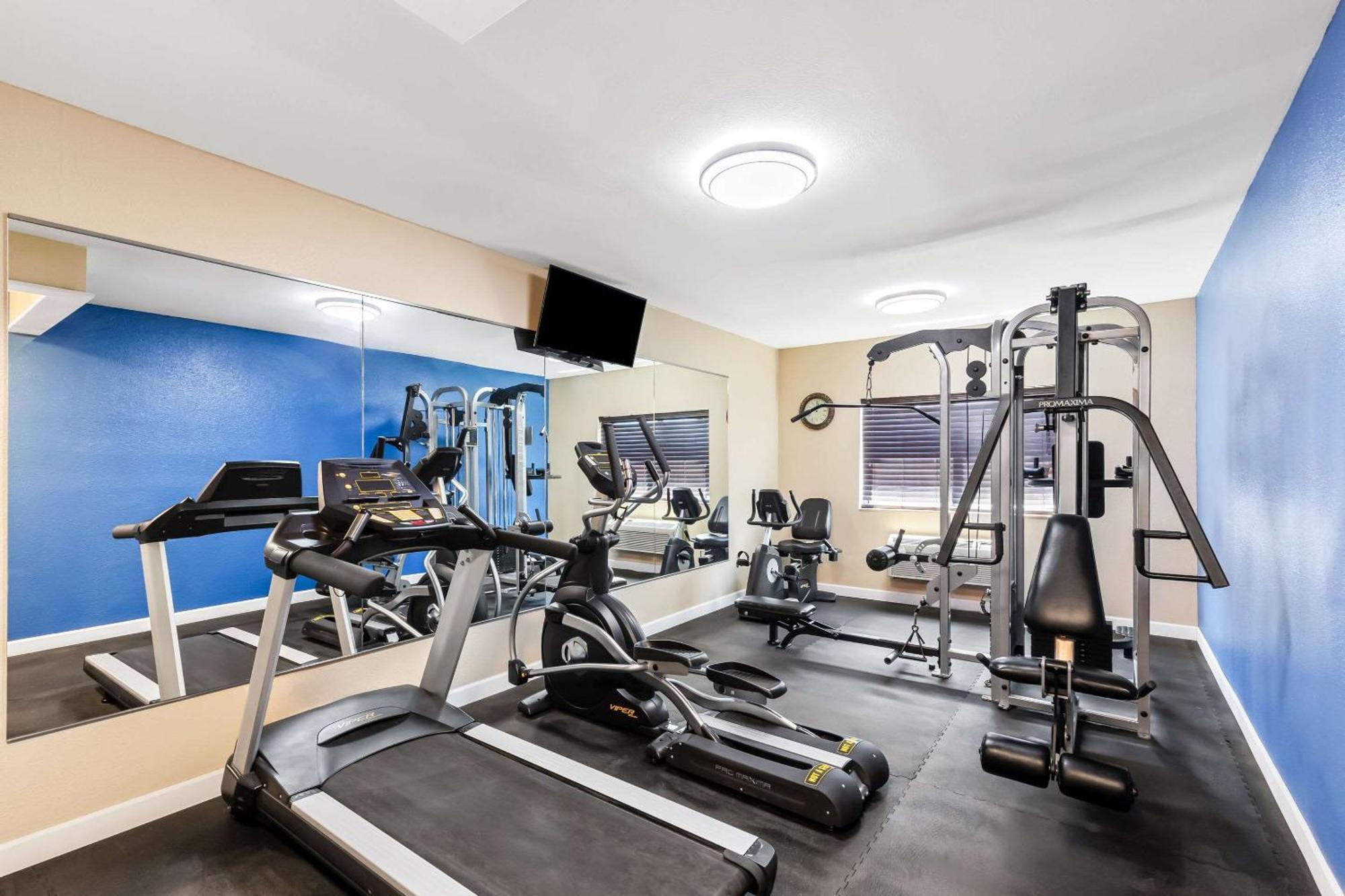 Quality Inn & Suites Springfield Southwest Near I-72 Extérieur photo